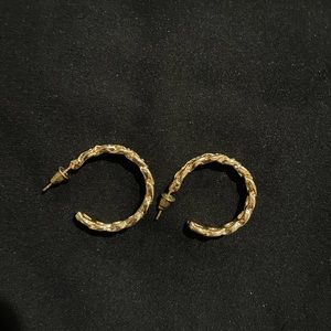 Chain Link Gold Hoops